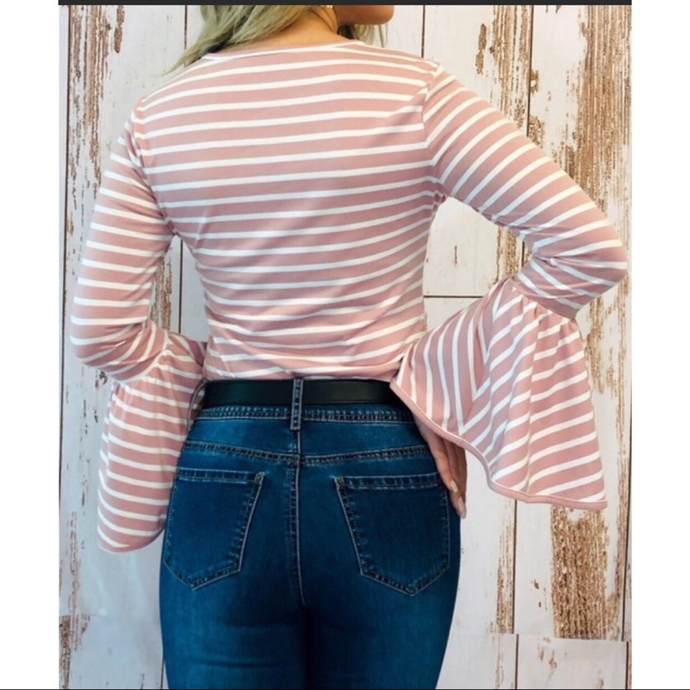 OVERSTOCK 💗BOHO BELL SLEEVE BELL SLEEVE (was $59) - Picture 3 of 5
